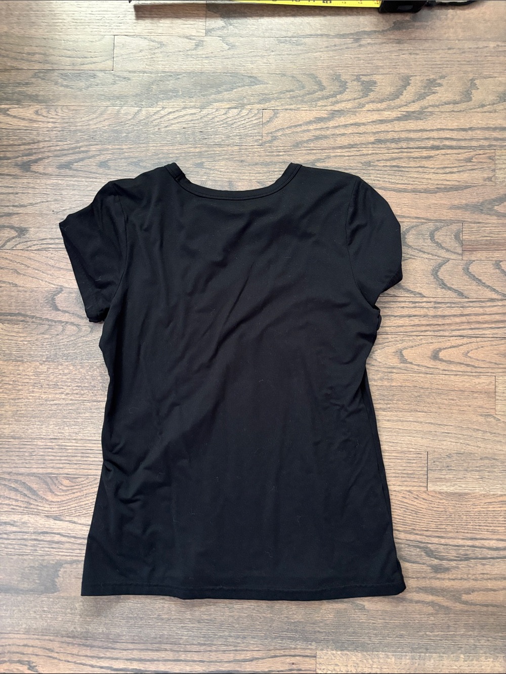 Reebok Women's Classic Black Tee - Picture 5 of 8